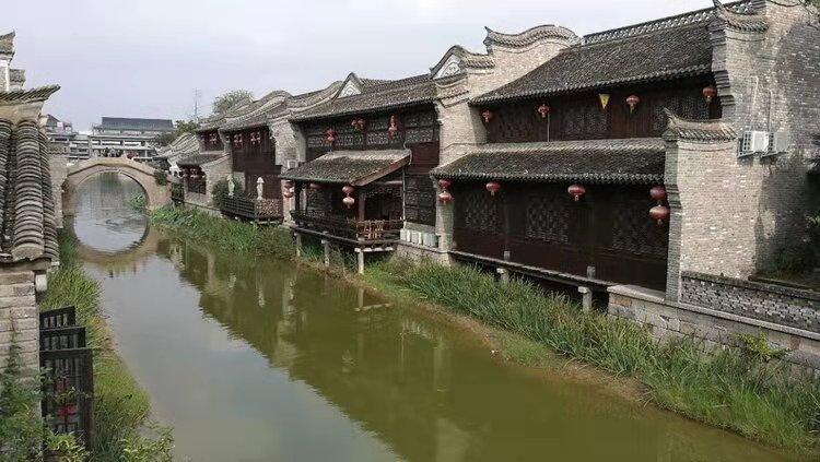 迷路的披萨配送员